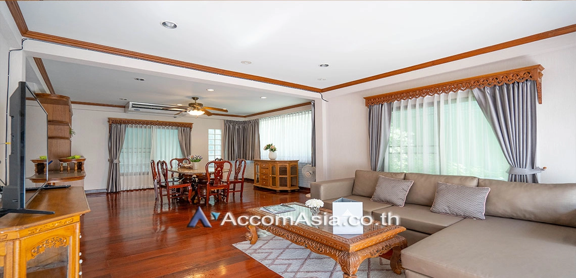 5  3 br House For Rent in Sathorn ,Bangkok BTS Chong Nonsi - BTS Saint Louis at Oriental Style House in Compound with Pool AA27170