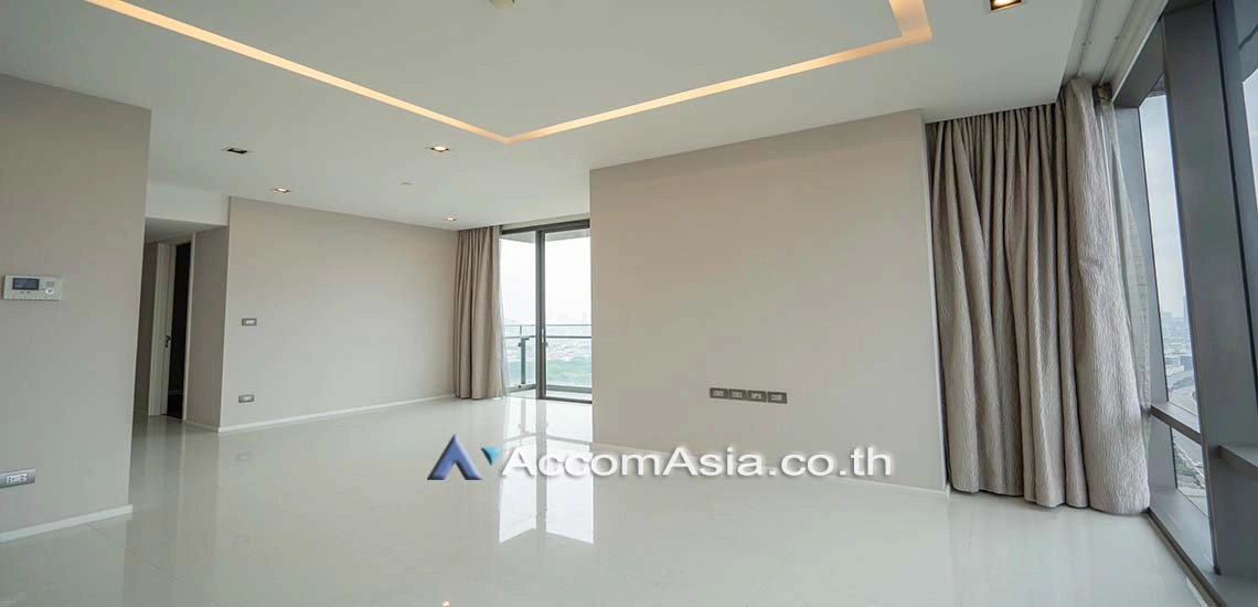 unit 2 Bedrooms  Condominium For Rent & Sale in Sathorn, Bangkok  near BTS Surasak (AA27175)