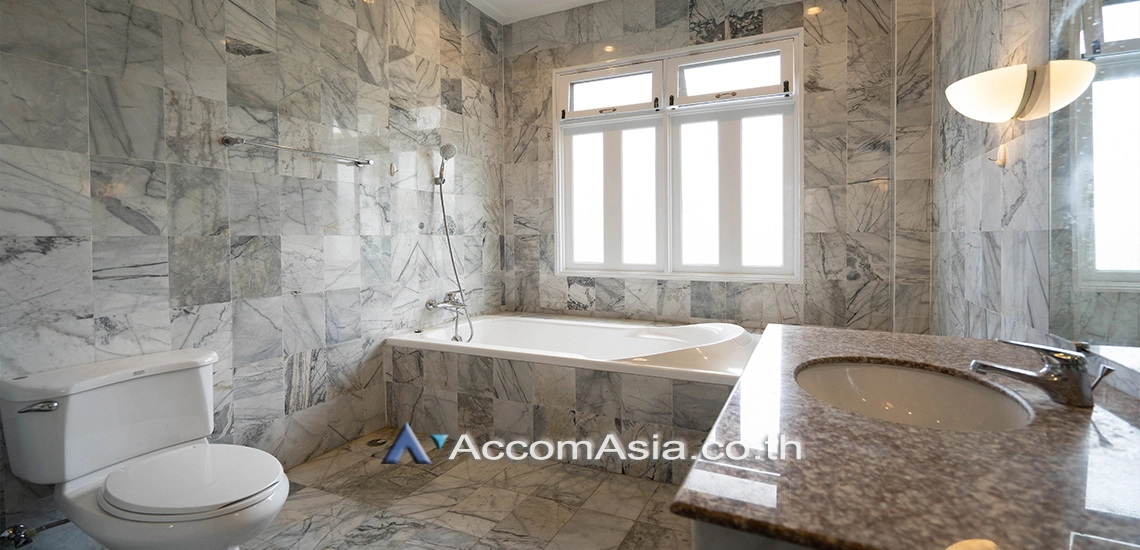 21  5 br House For Rent in Sukhumvit ,Bangkok BTS Phra khanong 94169