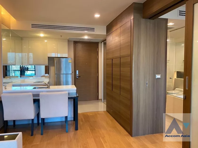  1  1 br Condominium For Rent in Silom ,Bangkok BTS Chong Nonsi at The Address Sathorn AA27184