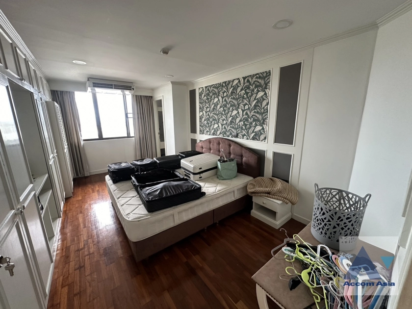 6  3 br Condominium For Rent in Sukhumvit ,Bangkok BTS Ekkamai at Empire House AA27188