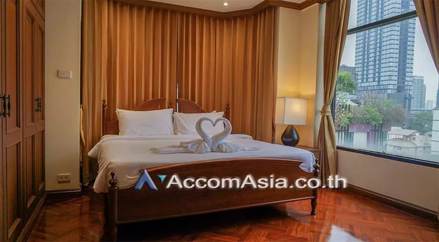 10  4 br Apartment For Rent in Sukhumvit ,Bangkok BTS Thong Lo at Boutique Apartment AA27190