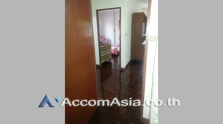 5  3 br House for rent and sale in Sukhumvit ,Bangkok BTS Punnawithi 24172