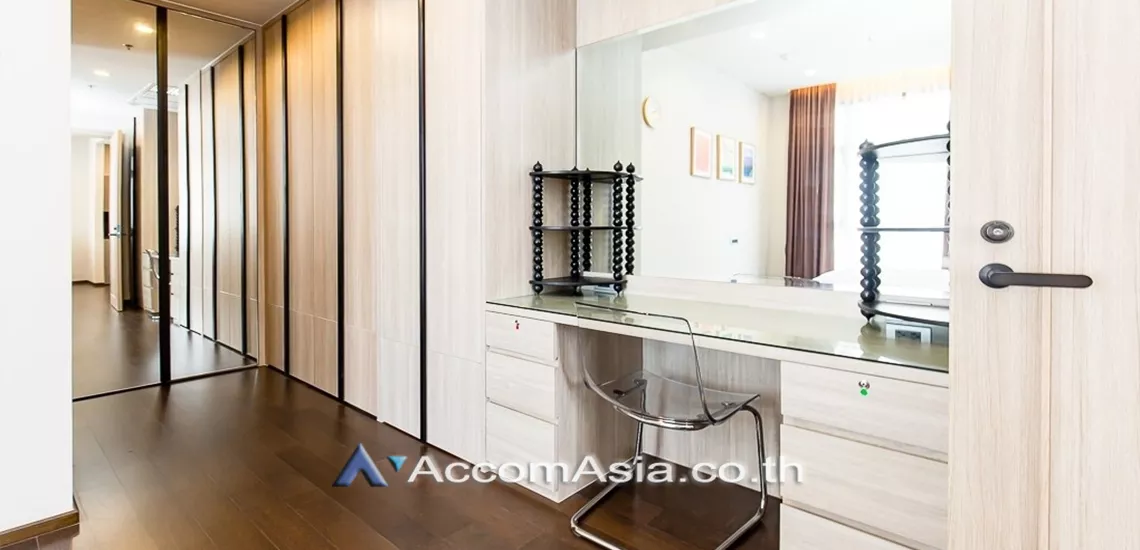 unit 1 Bedroom  Condominium For Rent in Sukhumvit, Bangkok  near BTS Phrom Phong (AA27212)