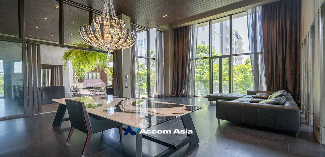 7  5 br House for rent and sale in sukhumvit ,Bangkok BTS Ekkamai AA27219
