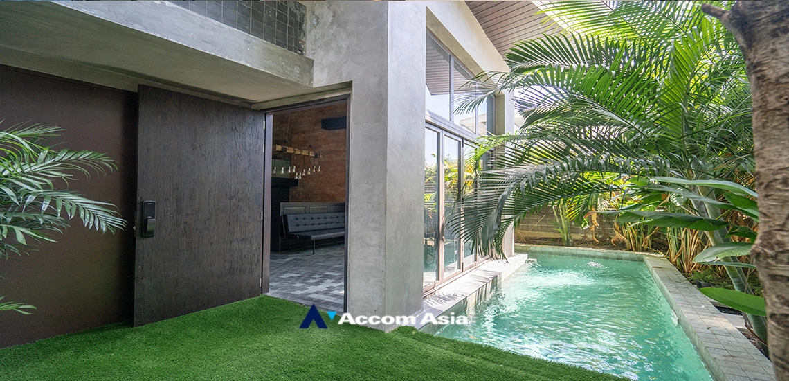 21  5 br House for rent and sale in Sukhumvit ,Bangkok BTS Ekkamai AA27219