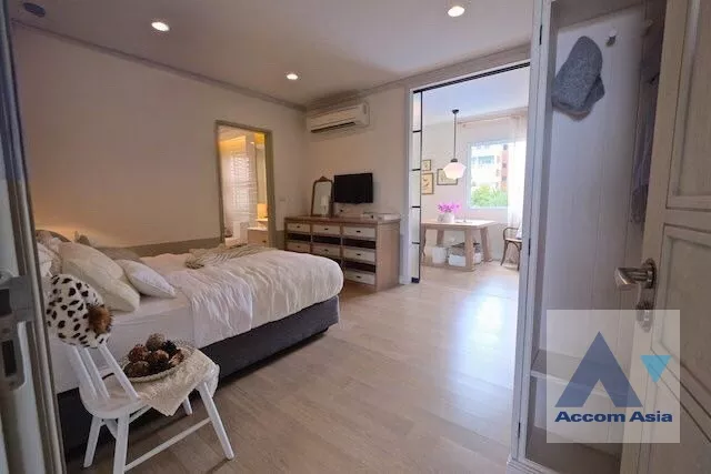 8  3 br House for rent and sale in phaholyothin ,Bangkok BTS Saphan-Kwai AA27221