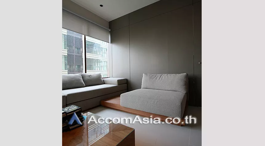 unit 1 Bedroom  Condominium For Rent & Sale in Sukhumvit, Bangkok  near BTS Phrom Phong (AA27224)