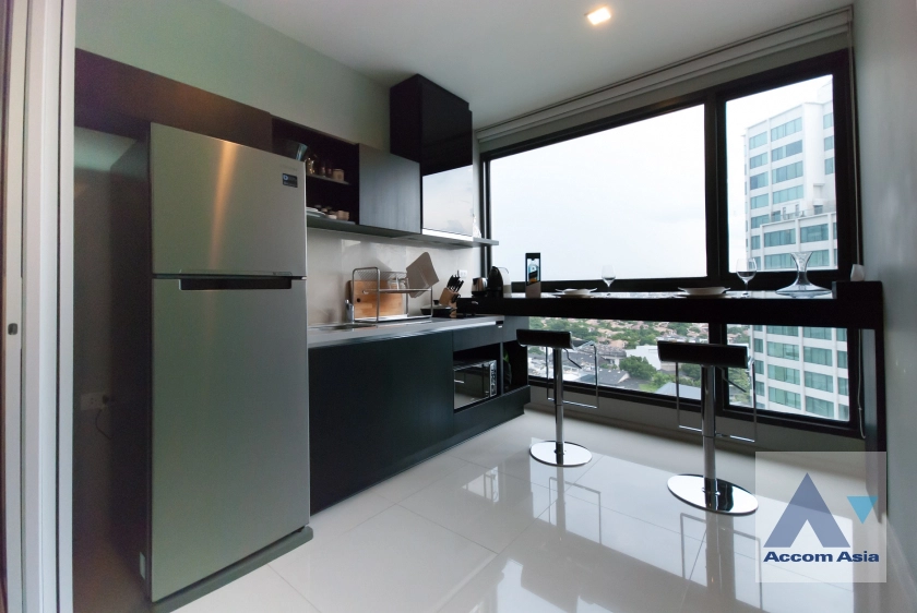  1 Bedroom  Condominium For Rent & Sale in Sukhumvit, Bangkok  near BTS Phra khanong (AA27238)