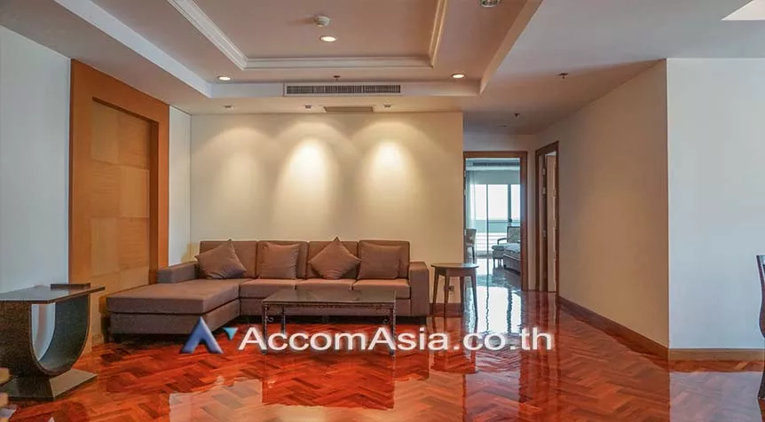 Big Balcony, Pet friendly |  Fully Furnished Apartment, Only 2 mins walk to BTS Apartment  3 Bedroom for Rent BTS Nana in Sukhumvit Bangkok