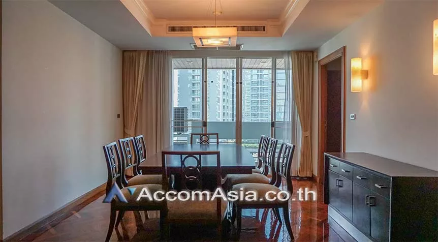  1  3 br Apartment For Rent in Sukhumvit ,Bangkok BTS Nana at Fully Furnished Suites AA27244