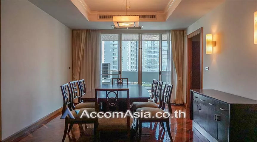  1  3 br Apartment for rent and sale in Sukhumvit ,Bangkok BTS Nana at Fully Furnished Apartment, Only 2 mins walk to BTS AA27246