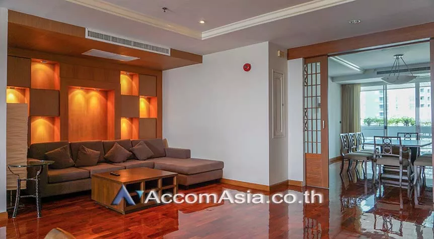 Big Balcony, Pet friendly |  3 Bedrooms  Apartment For Rent in Sukhumvit, Bangkok  near BTS Nana (AA27247)