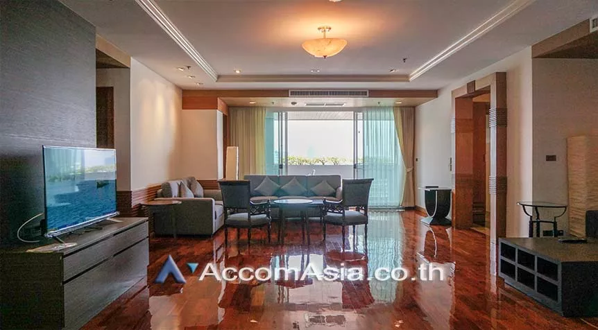unitBig Balcony, Pet friendly |  3 Bedrooms  Apartment For Rent in Sukhumvit, Bangkok  near BTS Nana (AA27247)