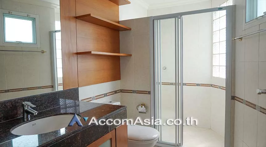 7  3 br Apartment For Rent in Sukhumvit ,Bangkok BTS Nana at Fully Furnished Suites AA27247