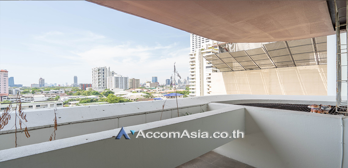 unitBig Balcony |  3 Bedrooms  Condominium For Rent & Sale in Sukhumvit, Bangkok  near BTS Nana (AA27249)