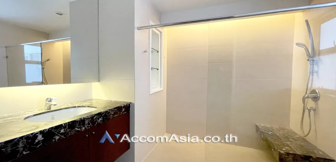 13  3 br Condominium For Rent in Sukhumvit ,Bangkok BTS Nana at Newton Tower AA27250