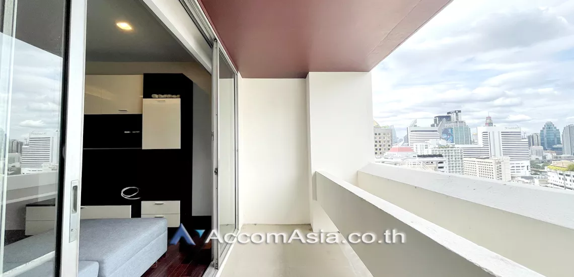  1  3 br Condominium For Rent in Sukhumvit ,Bangkok BTS Nana at Newton Tower AA27250