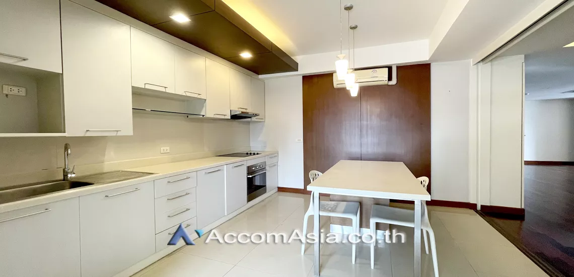5  3 br Condominium For Rent in Sukhumvit ,Bangkok BTS Nana at Newton Tower AA27250