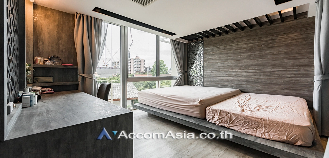 12  4 br Townhouse for rent and sale in Sathorn ,Bangkok BTS Chong Nonsi - MRT Khlong Toei at The Loft AA27252