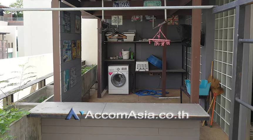20  4 br Townhouse for rent and sale in Sathorn ,Bangkok BTS Chong Nonsi - MRT Khlong Toei at The Loft AA27252