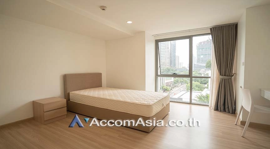 6  2 br Apartment For Rent in Sukhumvit ,Bangkok BTS Phrom Phong at A Cozy Low-Rise Residence 6 Mins Walk From BTS AA27255