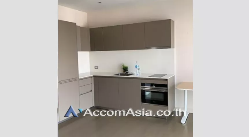 7  1 br Condominium For Sale in Ploenchit ,Bangkok BTS Ratchadamri at Magnolias Ratchadamri Boulevard AA27256
