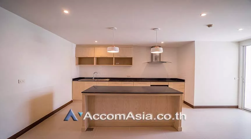 5  3 br Condominium For Rent in Sukhumvit ,Bangkok BTS Nana at Newton Tower AA27277