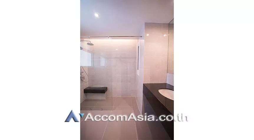 12  3 br Condominium For Rent in Sukhumvit ,Bangkok BTS Nana at Newton Tower AA27277