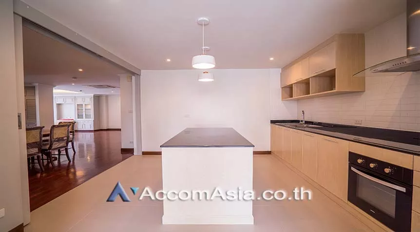4  3 br Condominium For Rent in Sukhumvit ,Bangkok BTS Nana at Newton Tower AA27277