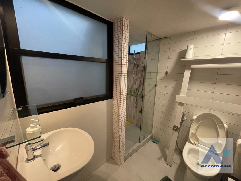 17  3 br House For Rent in Sukhumvit ,Bangkok BTS Ekkamai AA27280