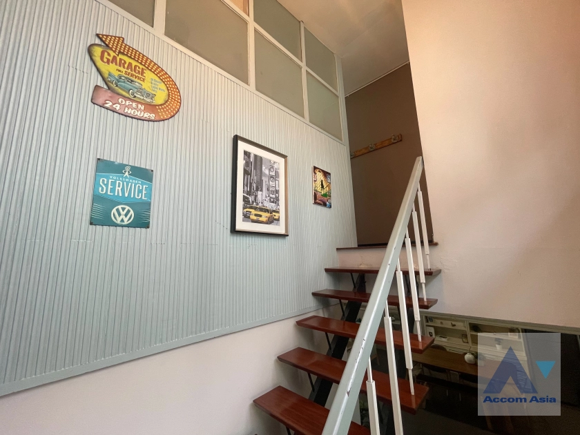 12  3 br House For Rent in Sukhumvit ,Bangkok BTS Ekkamai AA27280