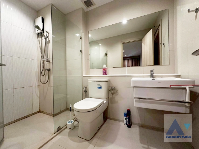 7  2 br Condominium For Rent in Ploenchit ,Bangkok BTS Ploenchit at Life One Wireless AA27310