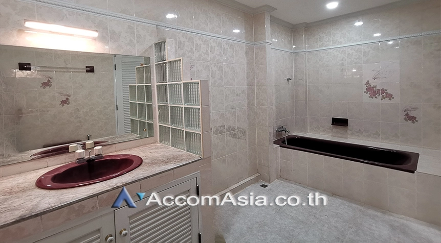 10  6 br House for rent and sale in Sathorn ,Bangkok BTS Chong Nonsi AA27315