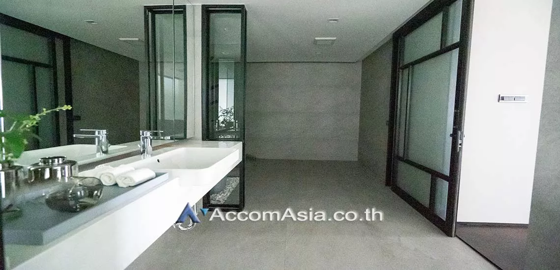 16  3 br Condominium For Rent in Sathorn ,Bangkok BTS Sala Daeng - MRT Lumphini at Sathorn Park Place AA27323