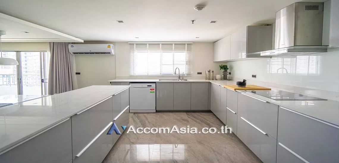 9  3 br Condominium For Rent in Sathorn ,Bangkok BTS Sala Daeng - MRT Lumphini at Sathorn Park Place AA27323