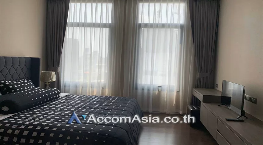 unit 1 Bedroom  Condominium For Rent & Sale in Sukhumvit, Bangkok  near BTS Phrom Phong (AA27326)