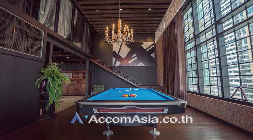 Double High Ceiling, Duplex Condo condominium for rent in Sukhumvit, Bangkok Code AA27329