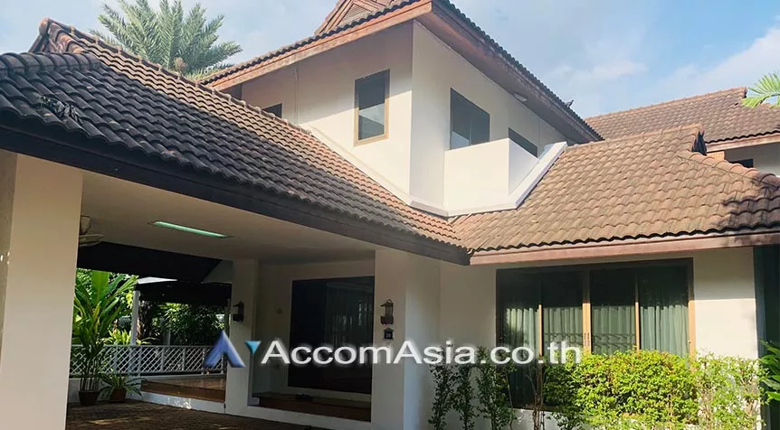8  3 br House For Rent in Sukhumvit ,Bangkok BTS Phrom Phong at Kid Friendly House Compound AA27342