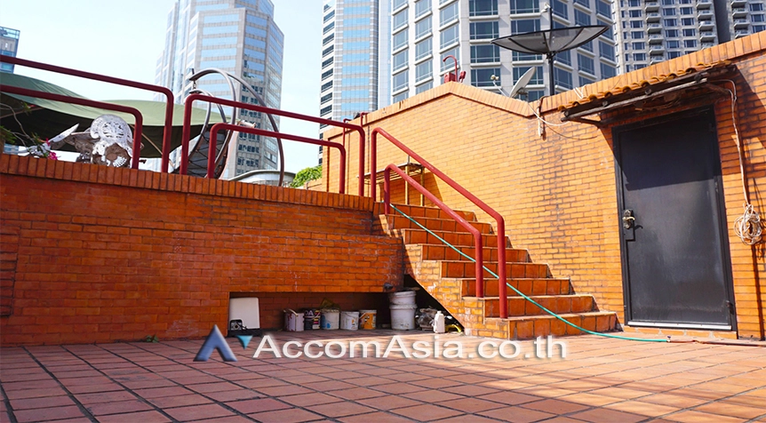 21  3 br Townhouse for rent and sale in Ploenchit ,Bangkok BTS Ploenchit AA27345