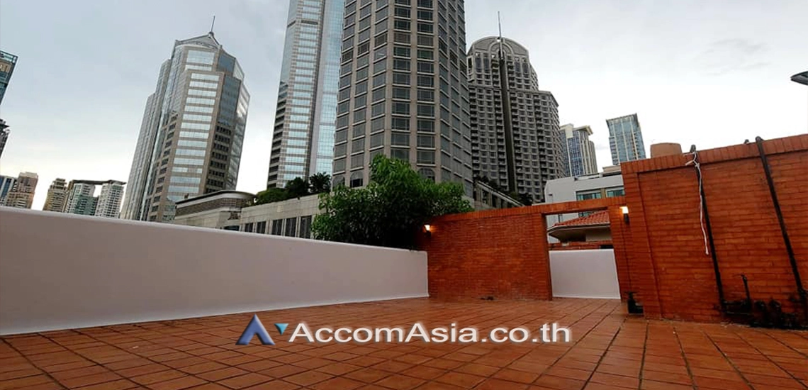 22  3 br Townhouse for rent and sale in Ploenchit ,Bangkok BTS Ploenchit AA27345