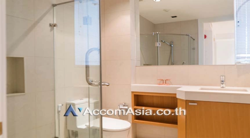 12  2 br Condominium For Rent in Ploenchit ,Bangkok BTS Ploenchit at Athenee Residence AA27348