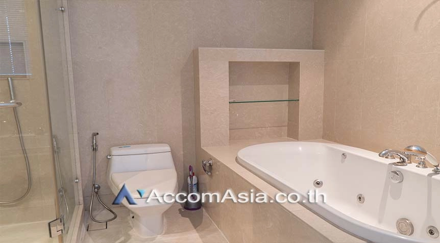 8  2 br Condominium For Rent in Ploenchit ,Bangkok BTS Ploenchit at Athenee Residence AA27348