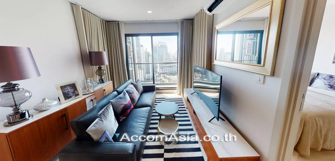  Life One Wireless Condominium  2 Bedroom for Rent BTS Ploenchit in Ploenchit Bangkok