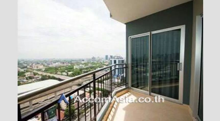 7  2 br Condominium For Sale in Ratchadapisek ,Bangkok BTS Ekkamai at Supalai Park Ekkamai Thonglor AA27356
