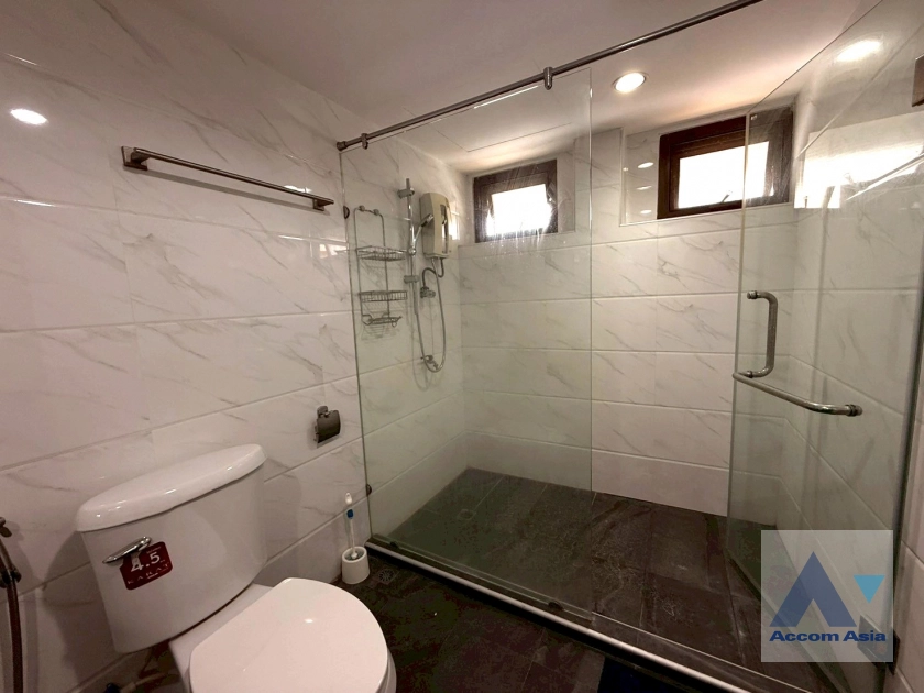 22  5 br House For Rent in Sukhumvit ,Bangkok BTS Phra khanong AA27372