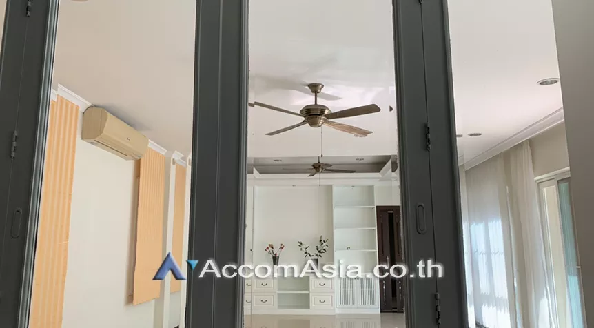  1  4 br House For Rent in Sukhumvit ,Bangkok BTS Thong Lo at Exclusive family compound AA27374