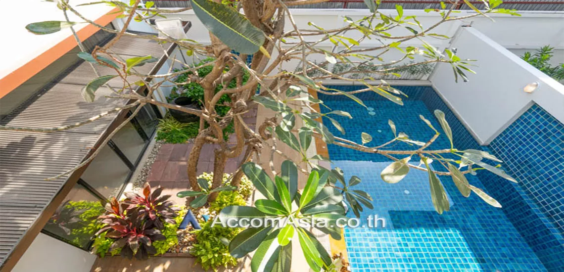 4  4 br House For Rent in Sukhumvit ,Bangkok BTS Thong Lo at A Peaceful Garden House AA27382