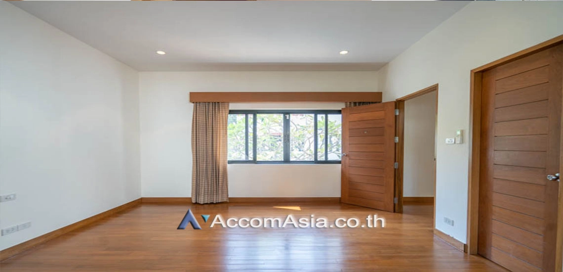 16  4 br House for rent and sale in Sukhumvit ,Bangkok BTS Thong Lo at A Peaceful Garden House AA27382