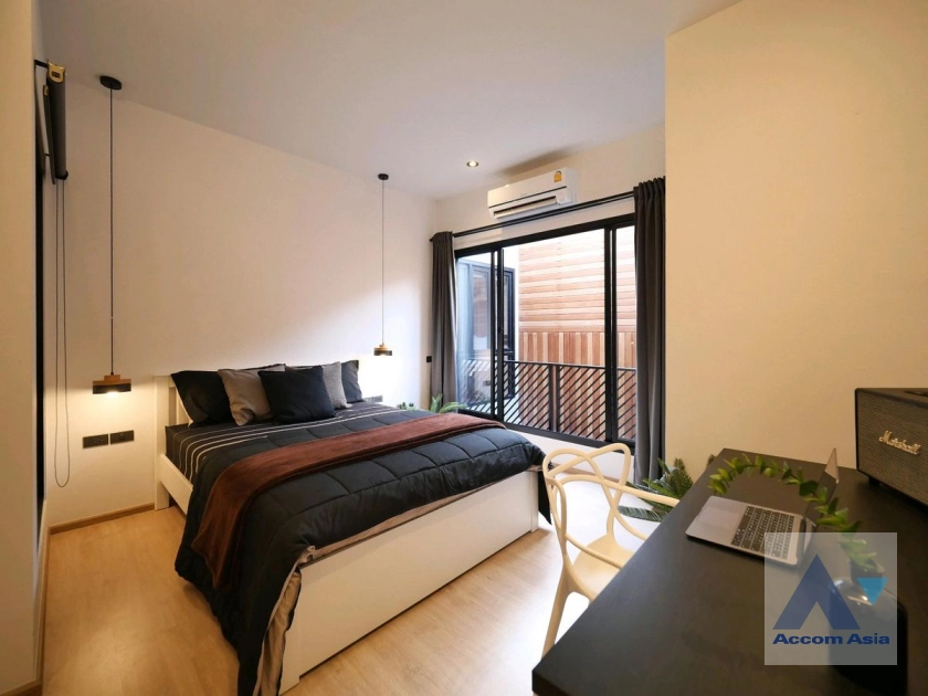 18  3 br House for rent and sale in Sukhumvit ,Bangkok BTS Phrom Phong AA27387